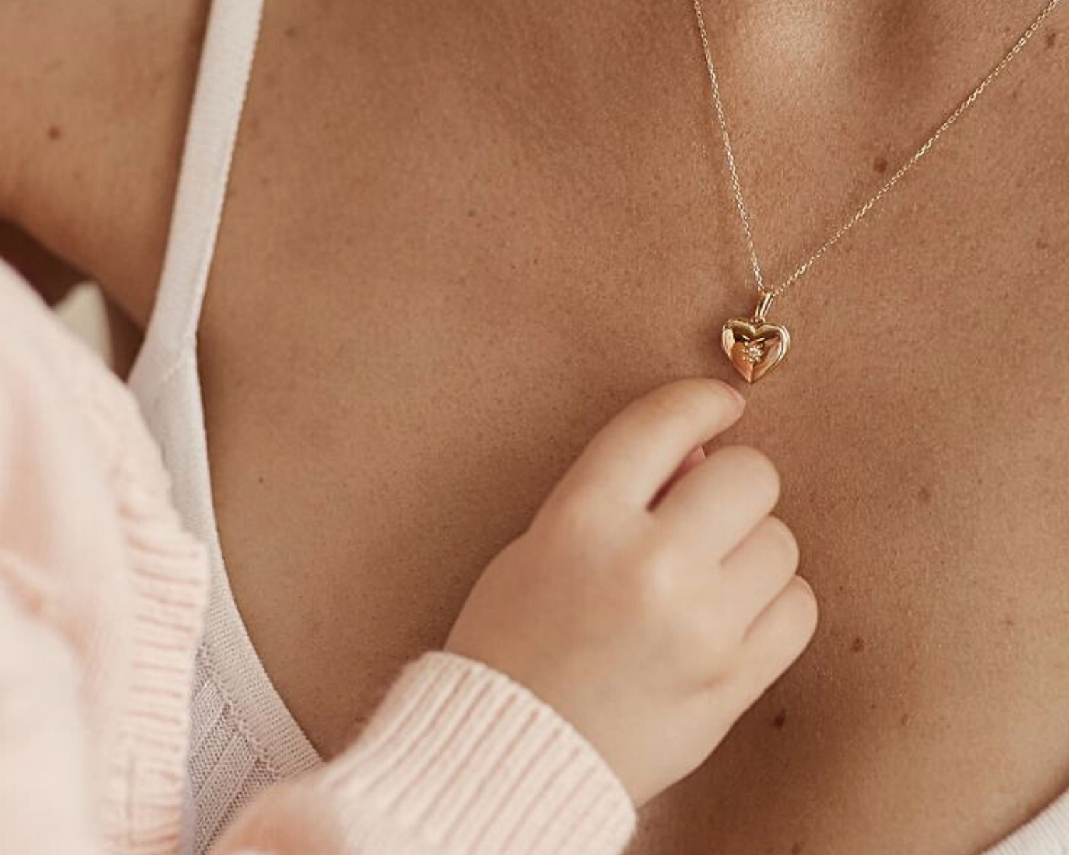 Why Jewelry Is the Ultimate Mother’s Day Gift