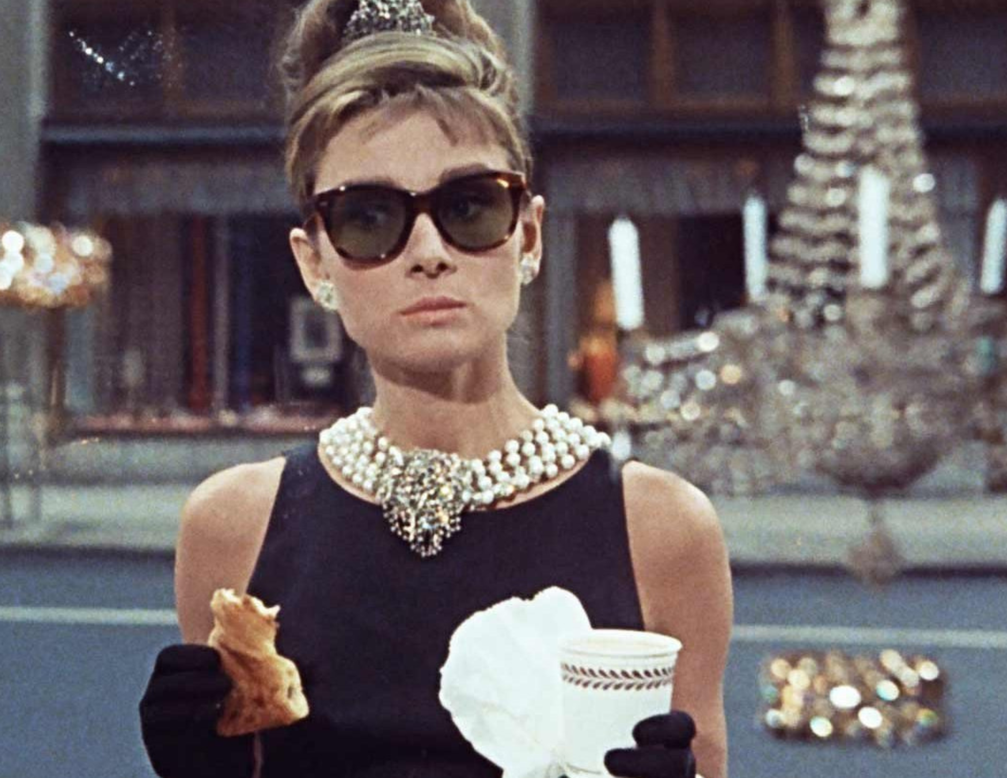 5 Iconic Jewelry Pieces That Changed Fashion History