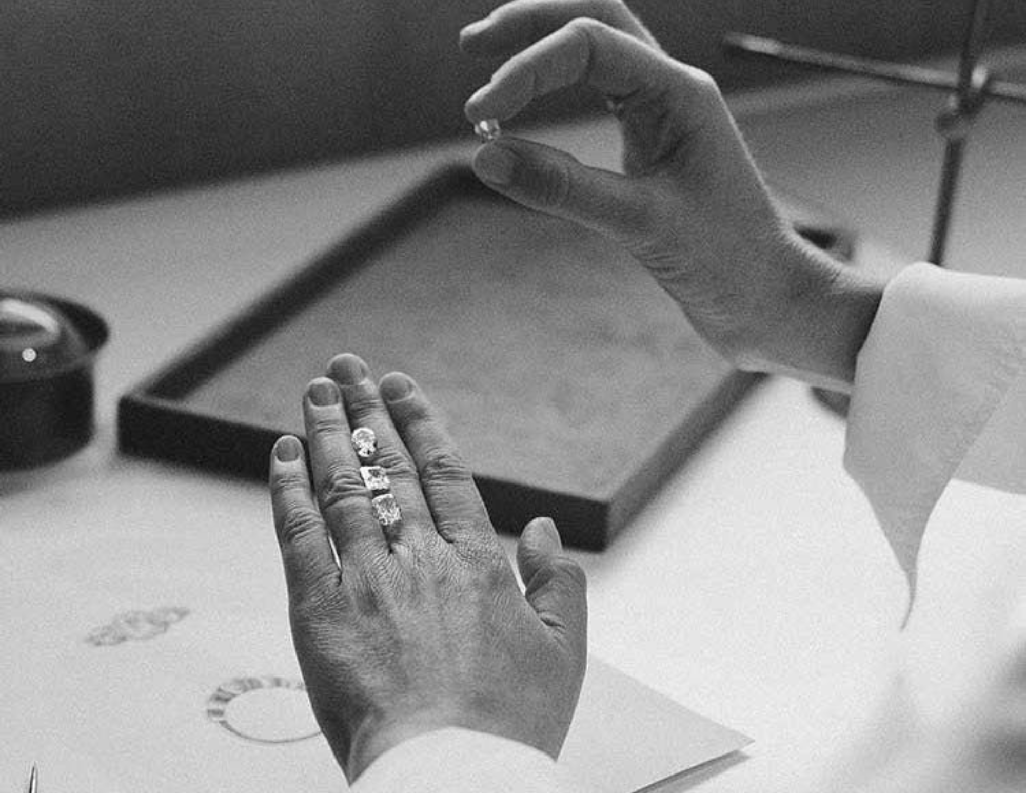 Custom vs. Ready-Made: Which Jewelry Option is Right for You?