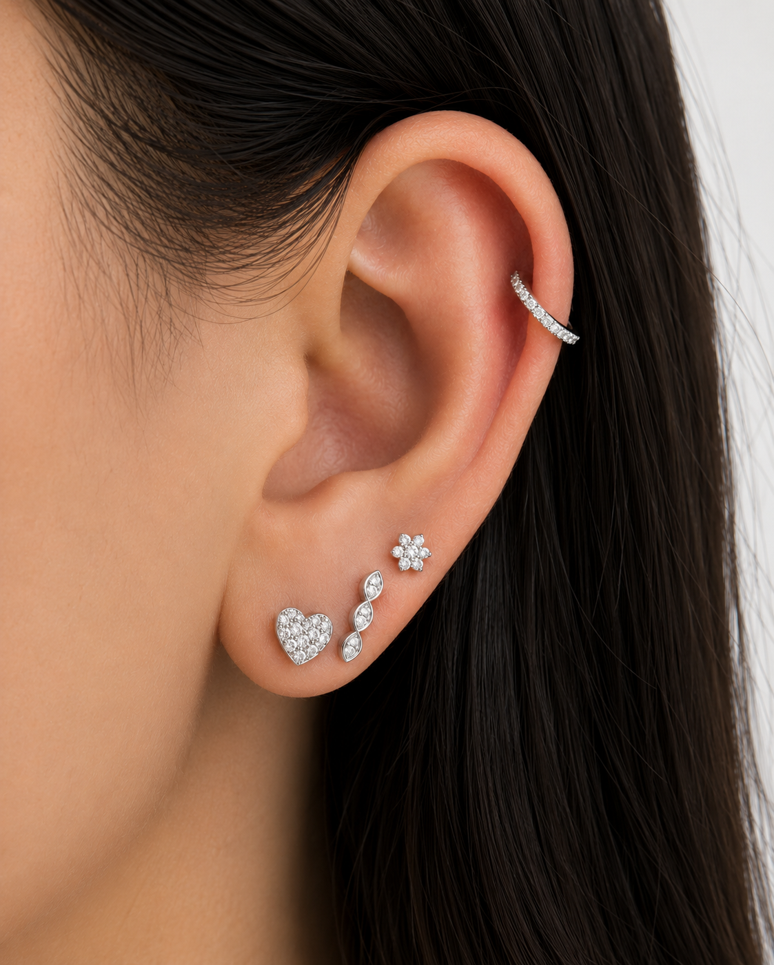 Puces d'oreilles diamant illusion marquise