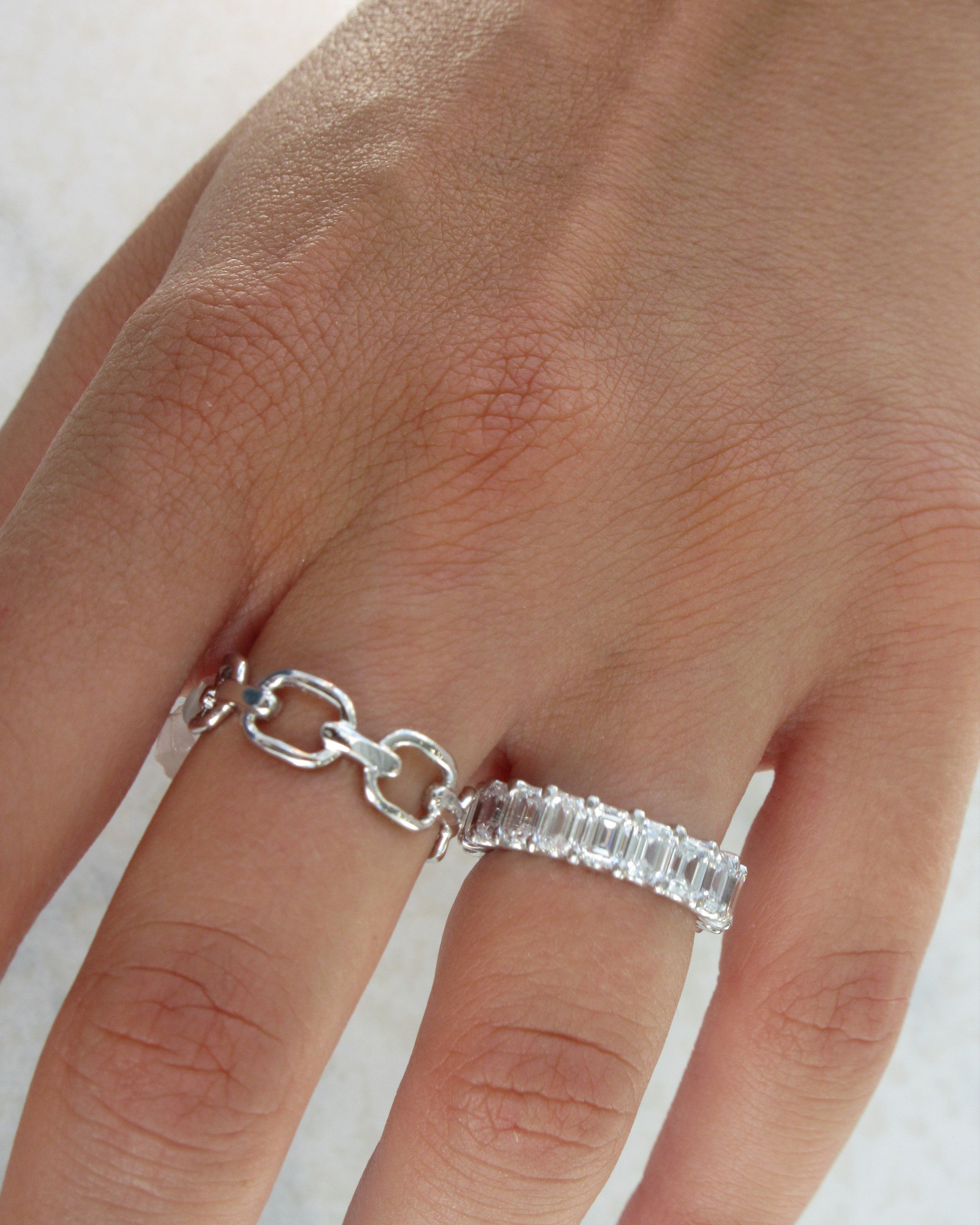 Anneau à maillons de chaîne