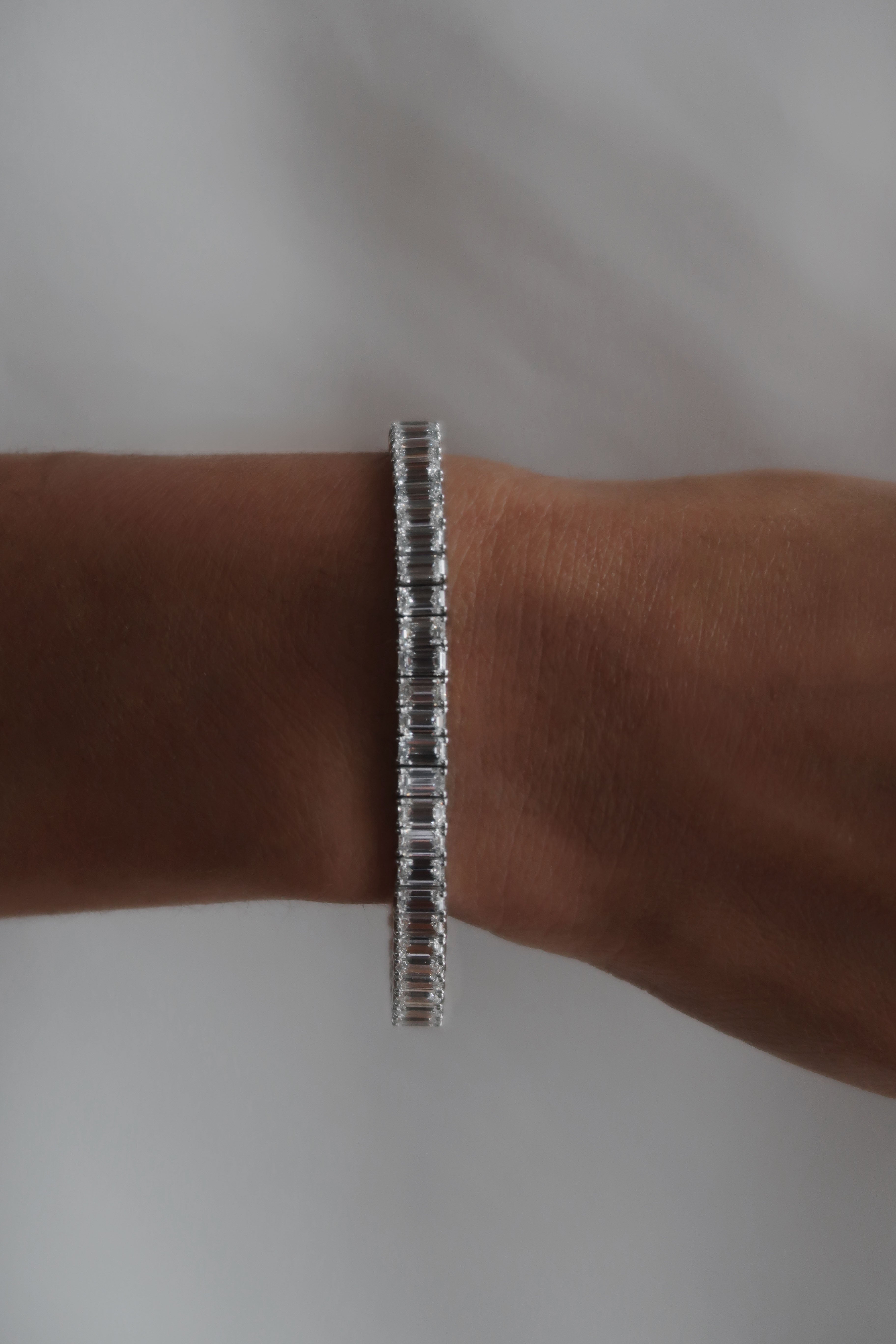 Emerald cut diamond tennis bracelet