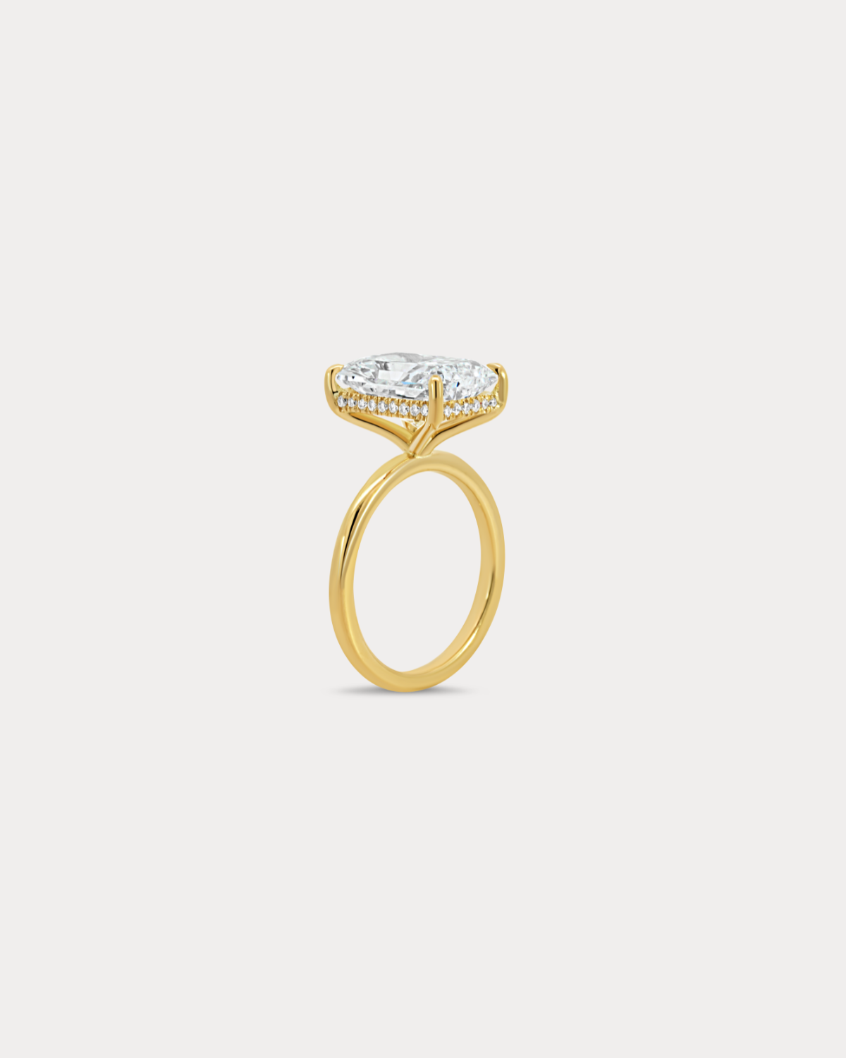 Bague de fiançailles avec diamant taille radiant