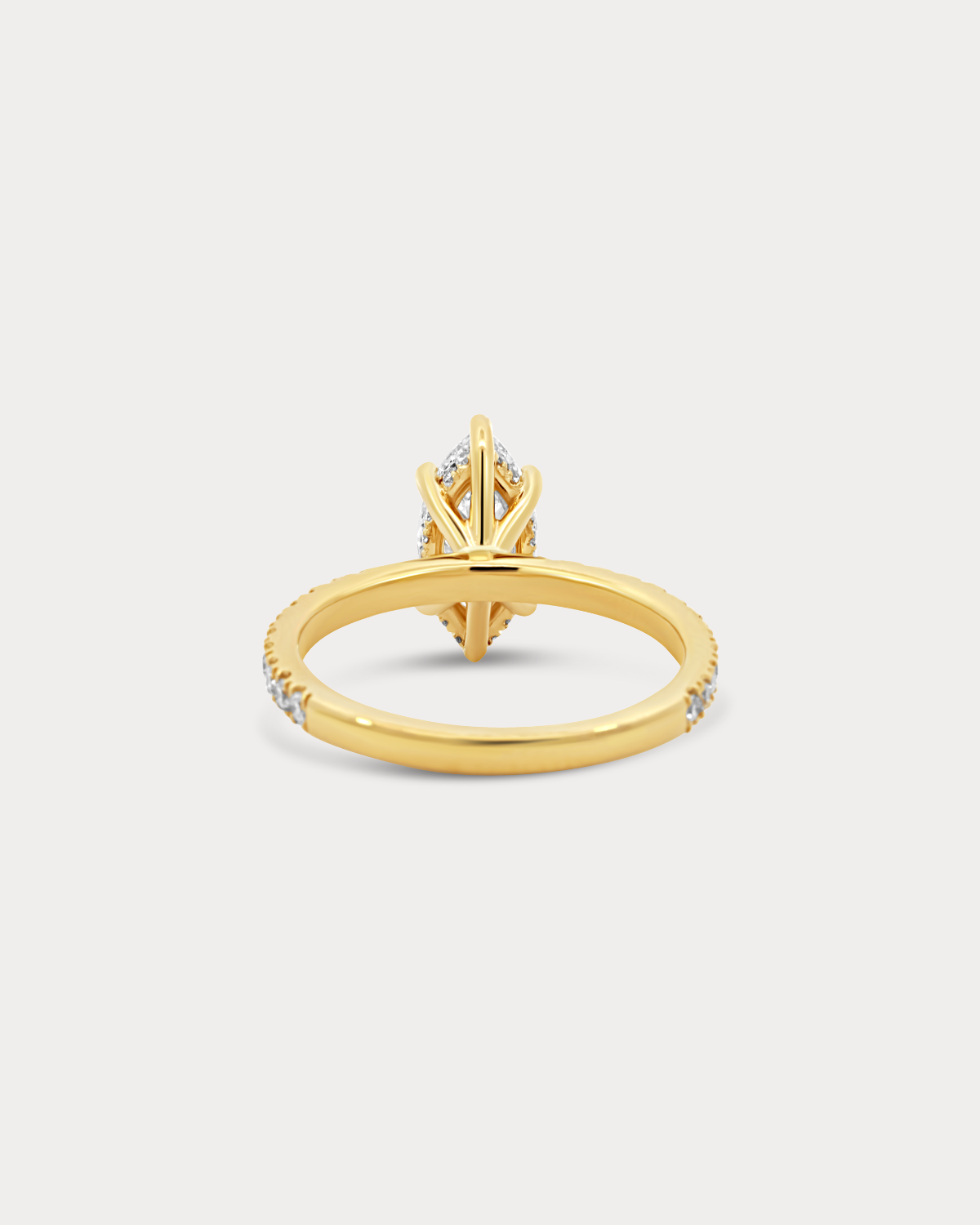 Bague de fiançailles taille marquise avec anneau en diamant