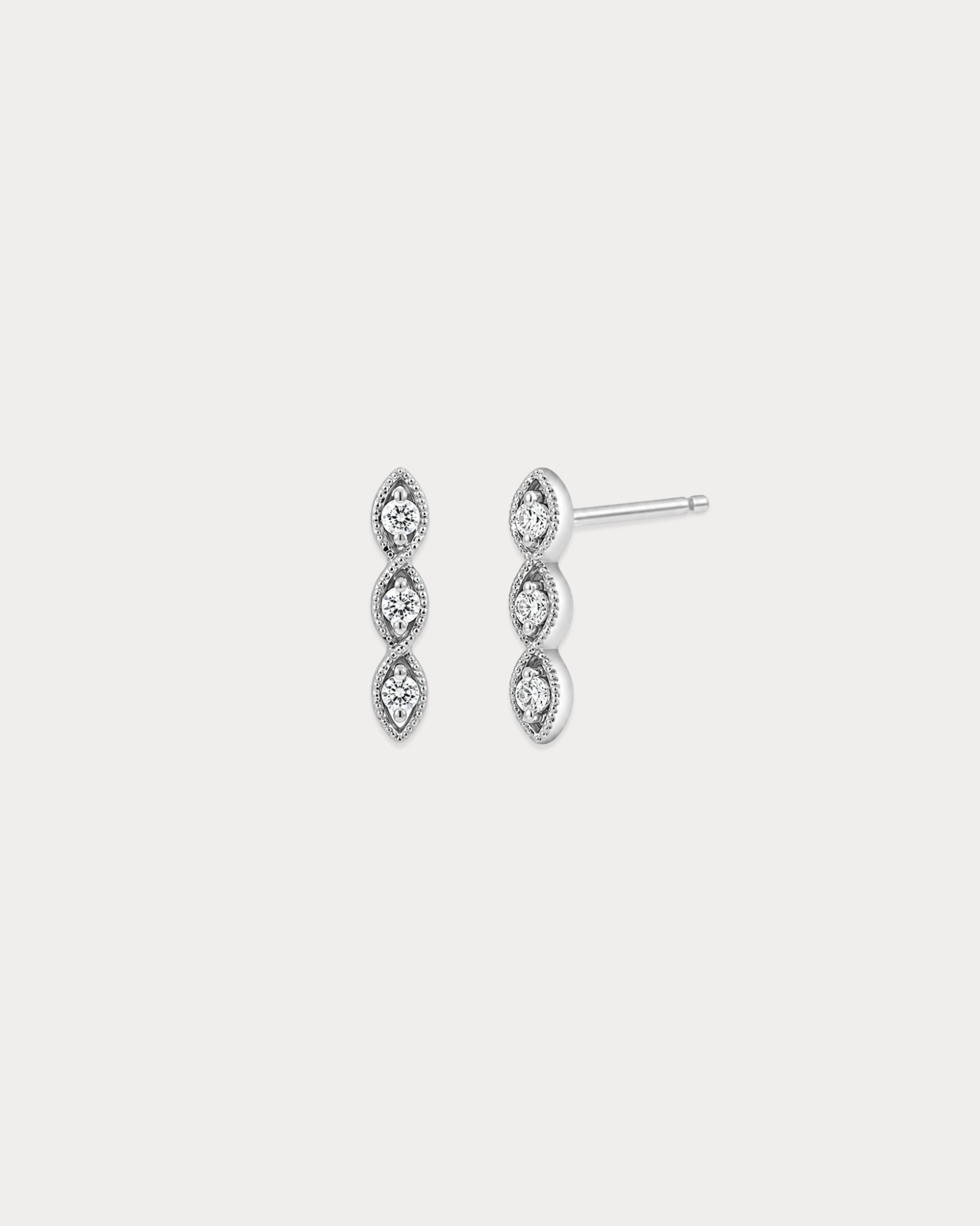 Puces d'oreilles diamant illusion marquise