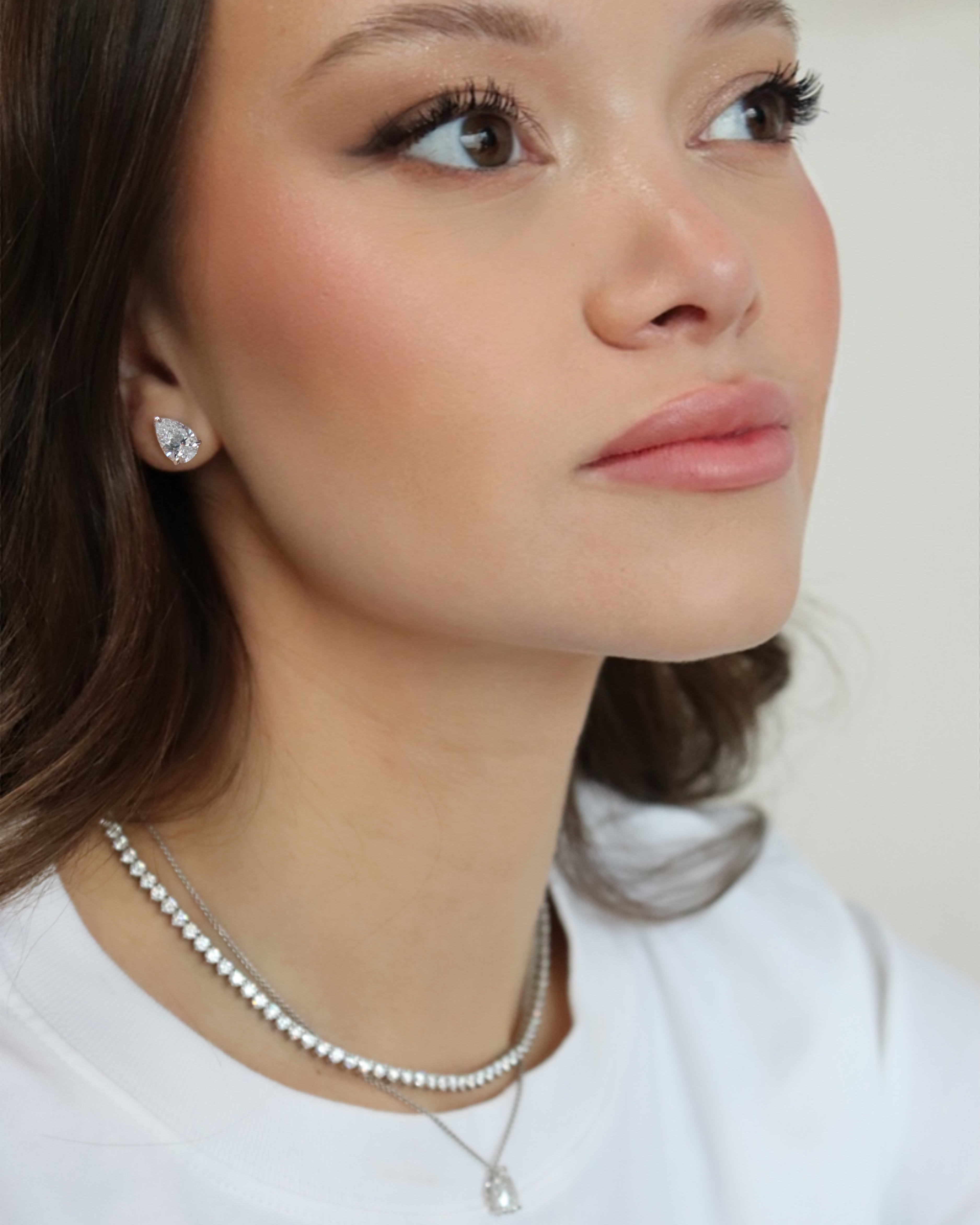 Pear-shaped Diamond Stud Earrings