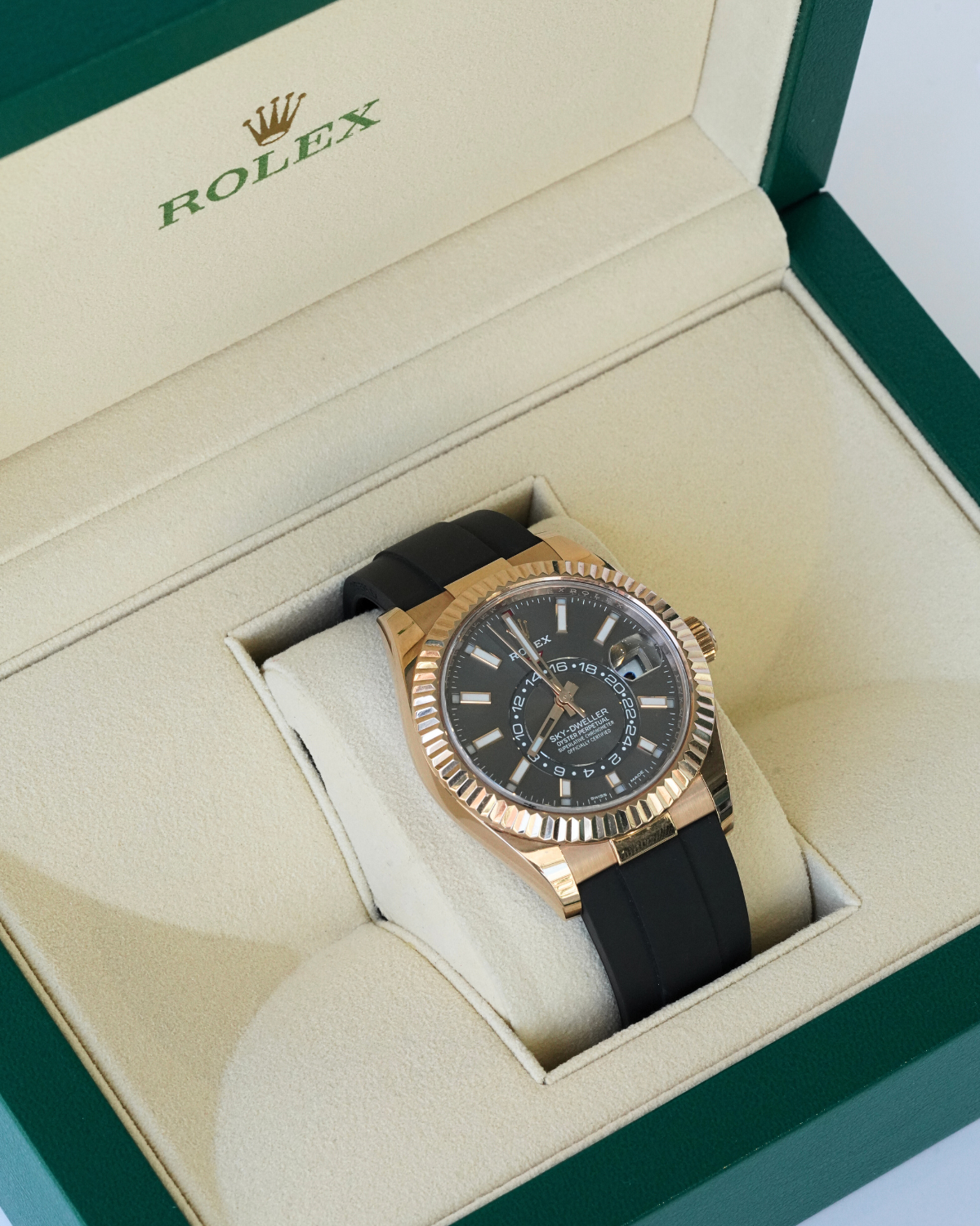 Rolex Sky-Dweller Or rose